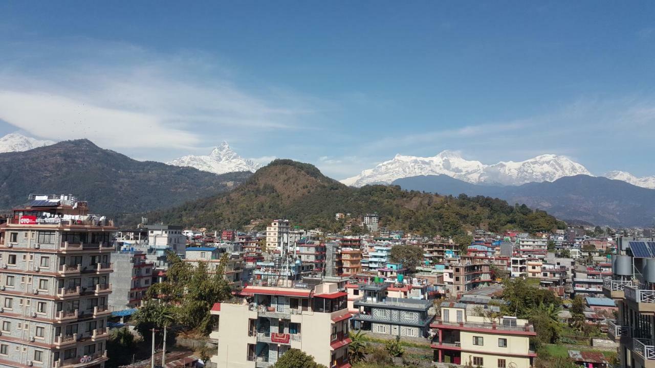 Hotel Elegant Pokhara Exterior foto